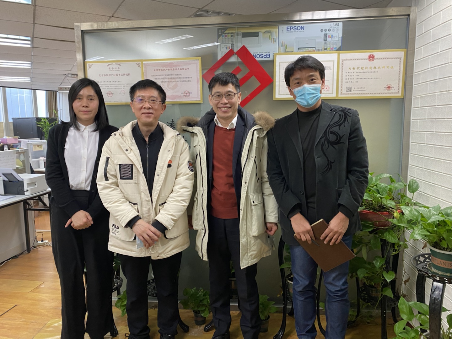 图片关键词